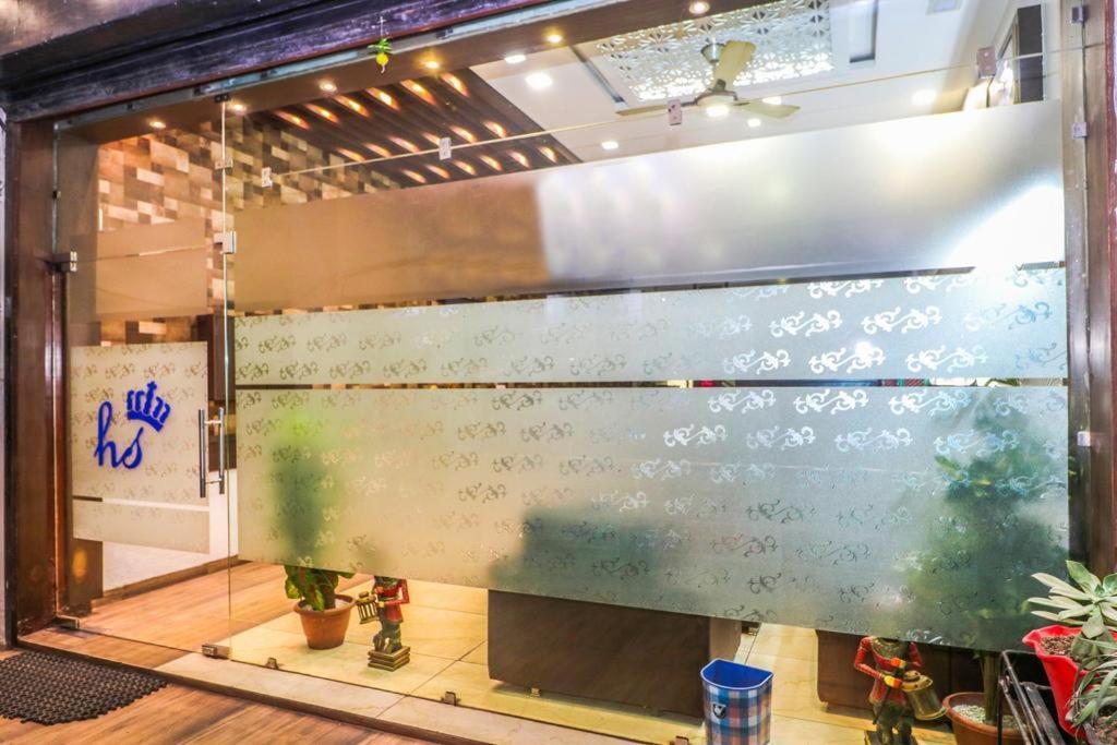 Hotel Sartaj Ludhiana Esterno foto
